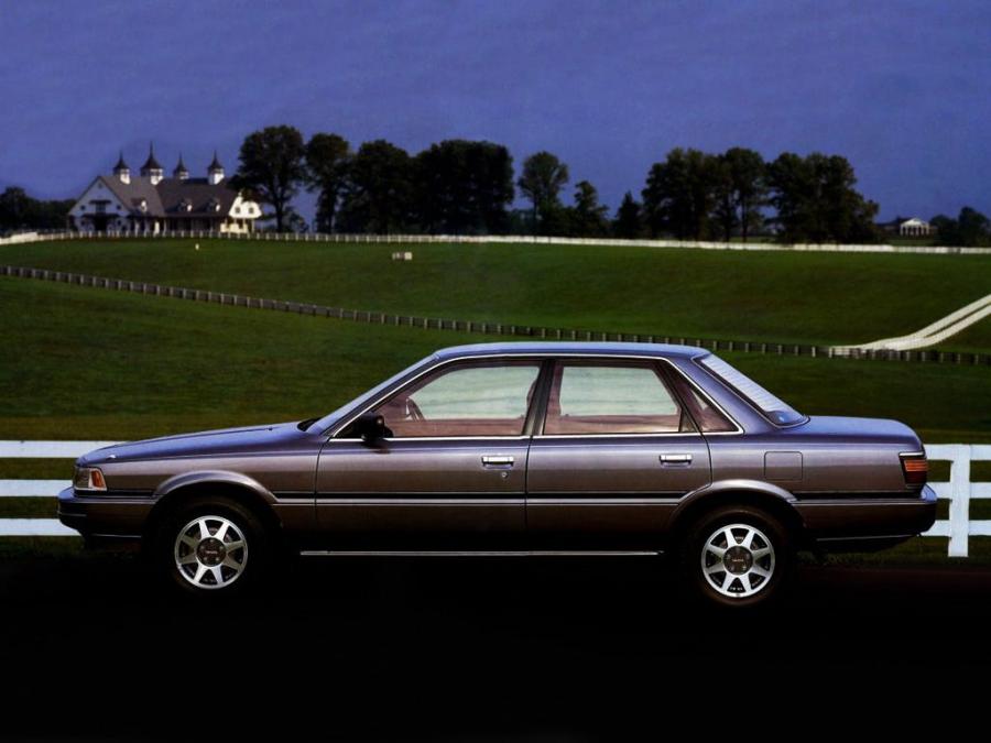  Toyota Camry Sedan (V20) 1986 года  (JP) (фото 2 из 7)